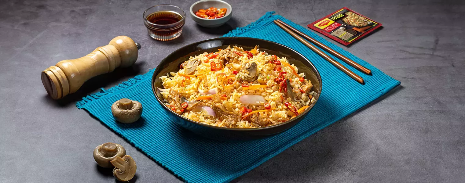 Spicy chicken fried rice with vegetables and MAGGI seasoning