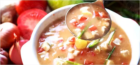 Maggi Thai soup with ginger